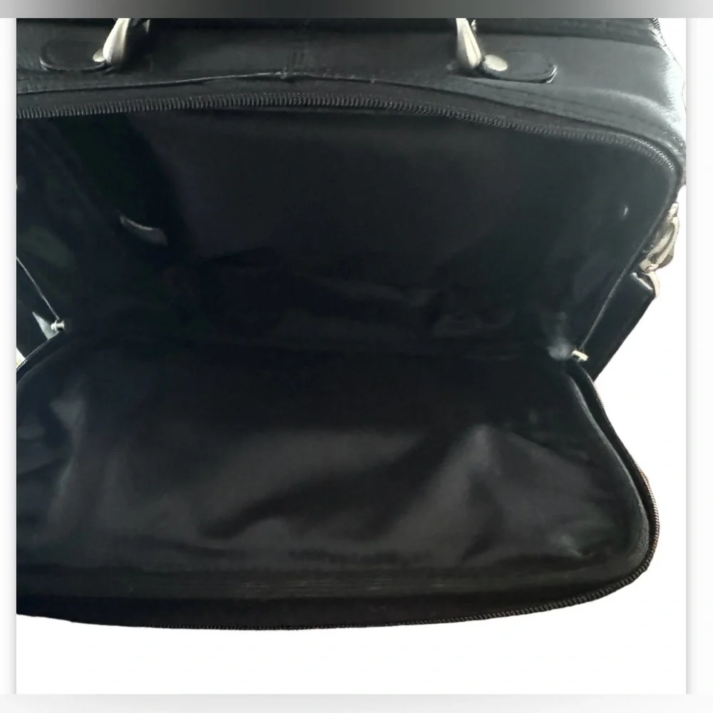 Wilson’s Leather Small Black Briefcase Unisex